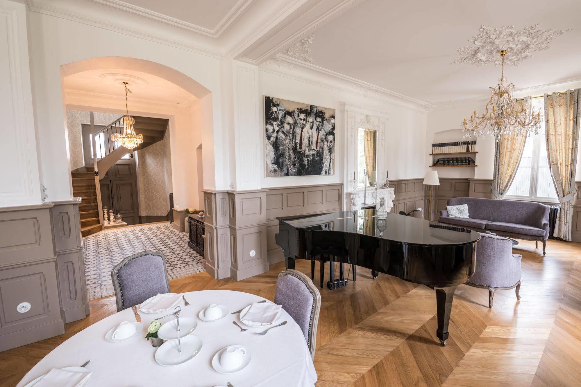 Chateau De Montabert Montaulin Ngoại thất bức ảnh