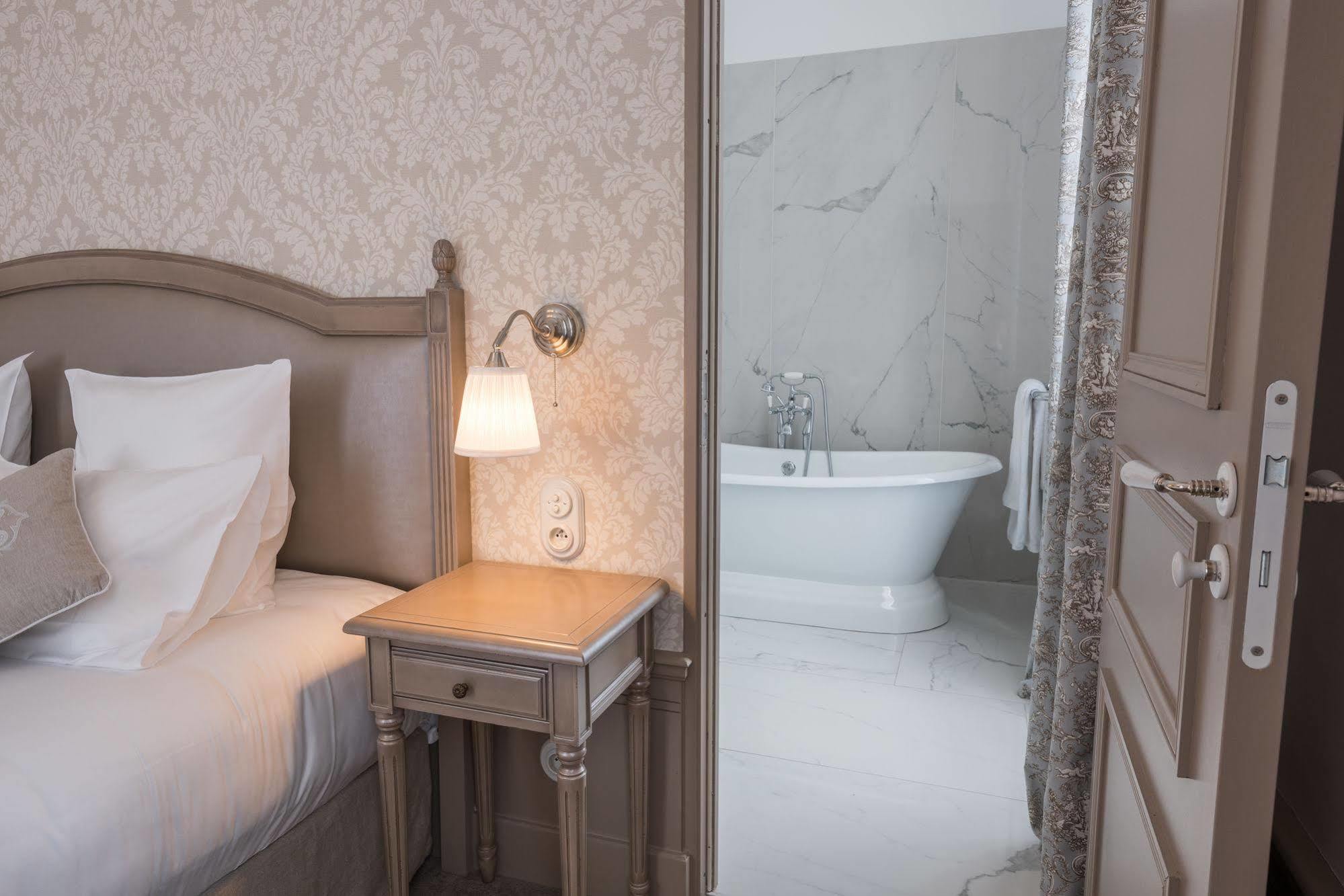 Chateau De Montabert Montaulin Ngoại thất bức ảnh